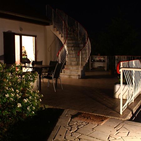 Villa Mittler 로브란 외부 사진